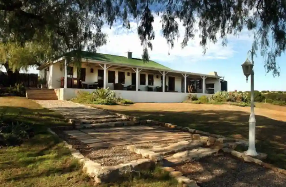 Amakhala Game Reserve - Leeuwenbosch Lodge
